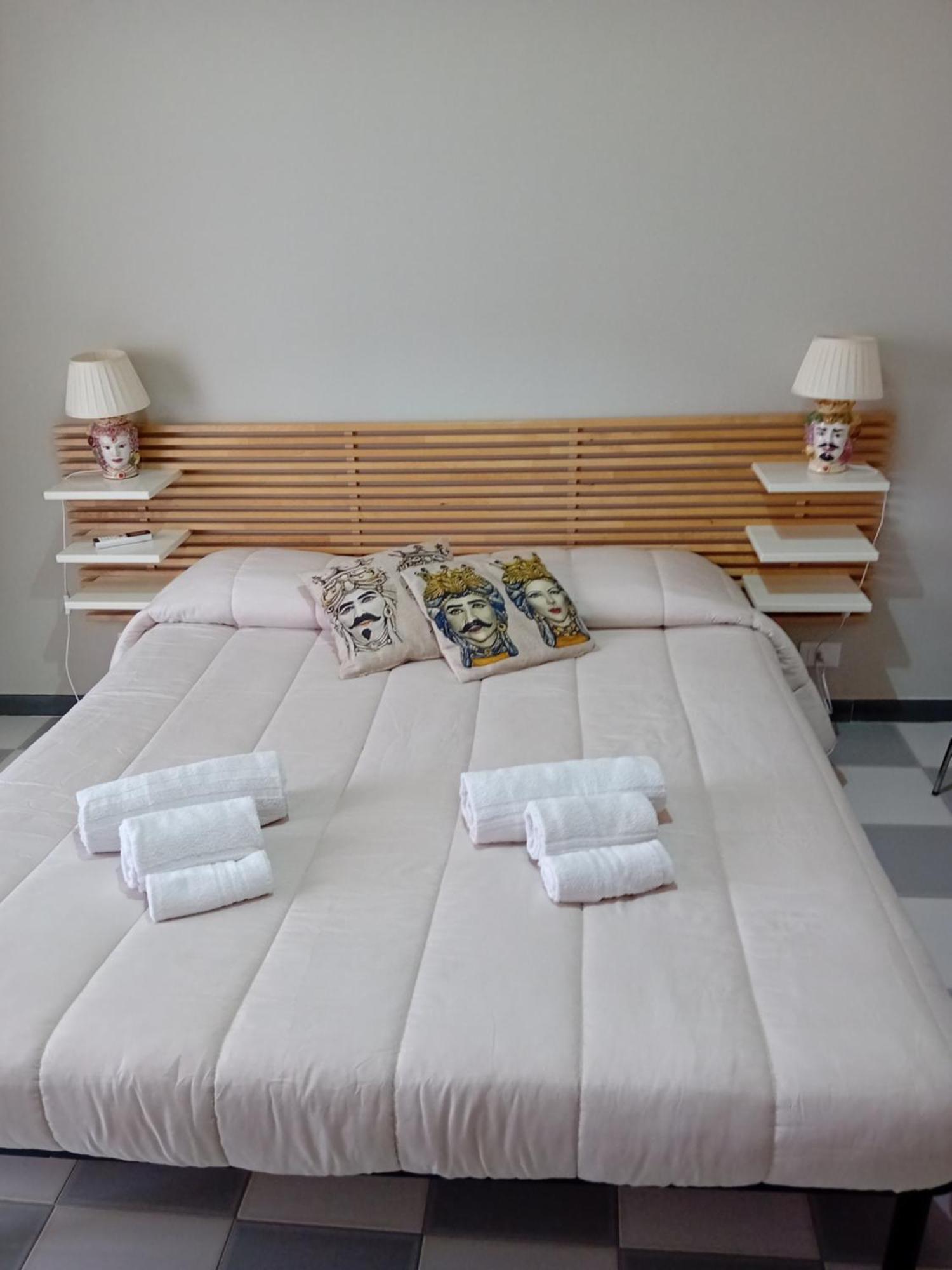 Sikelia Room Castellammare del Golfo Bagian luar foto